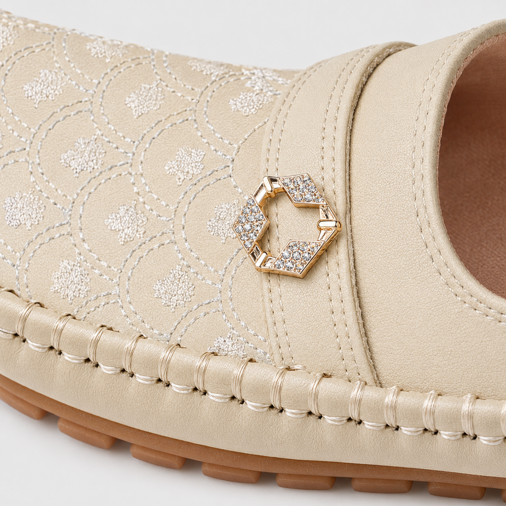 Women's Embroidered Slip-On Loafers – Beige Lightweight Wide Fit Breathable Flat Shoes