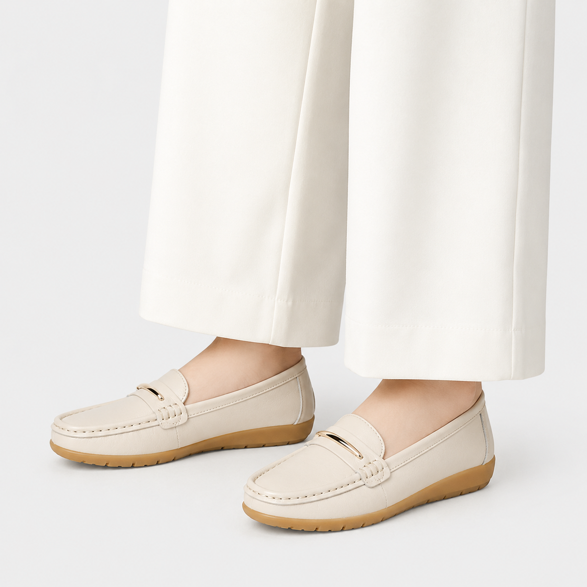 Womens Genuine Leather Loafers – Beige Comfortable Slip-On Flat Shoes for Spring & Autumn