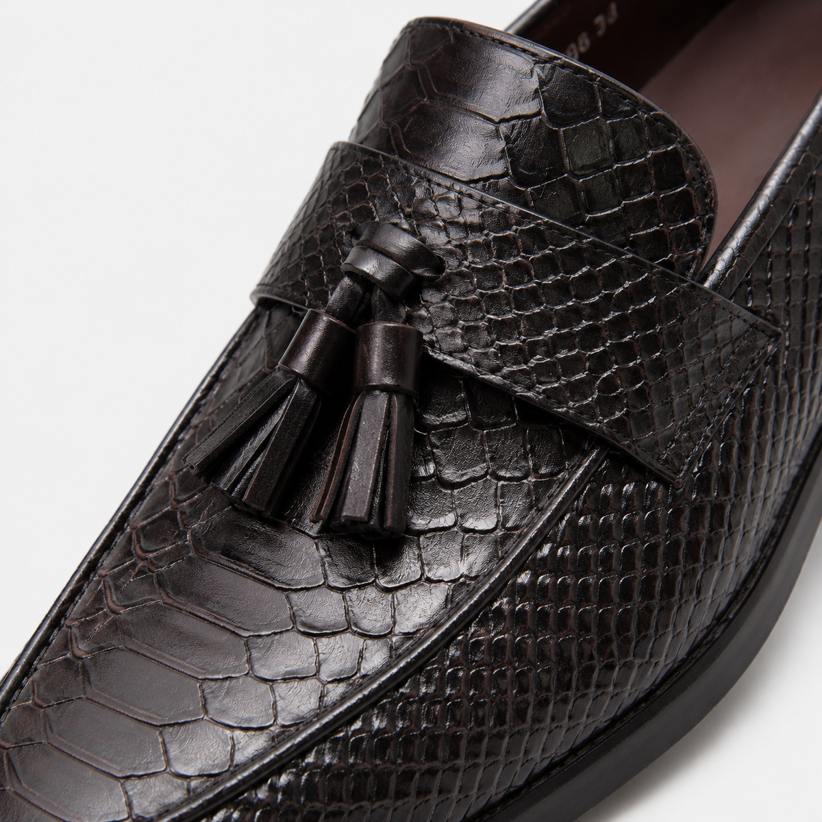 Mens Black Genuine Leather Snake Print Tassel Loafers – Slip-On Wedding Office Dress Shoes