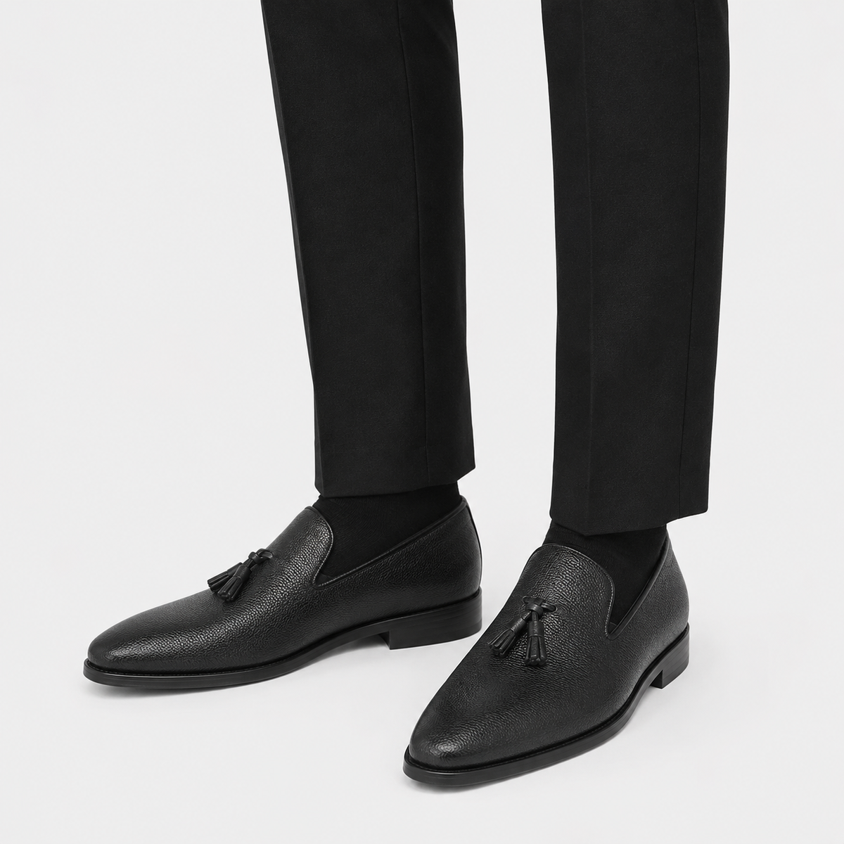 Mens Black Handcrafted Full-Grain Leather Tassel Loafers – Elegant Casual Slip-On Shoes