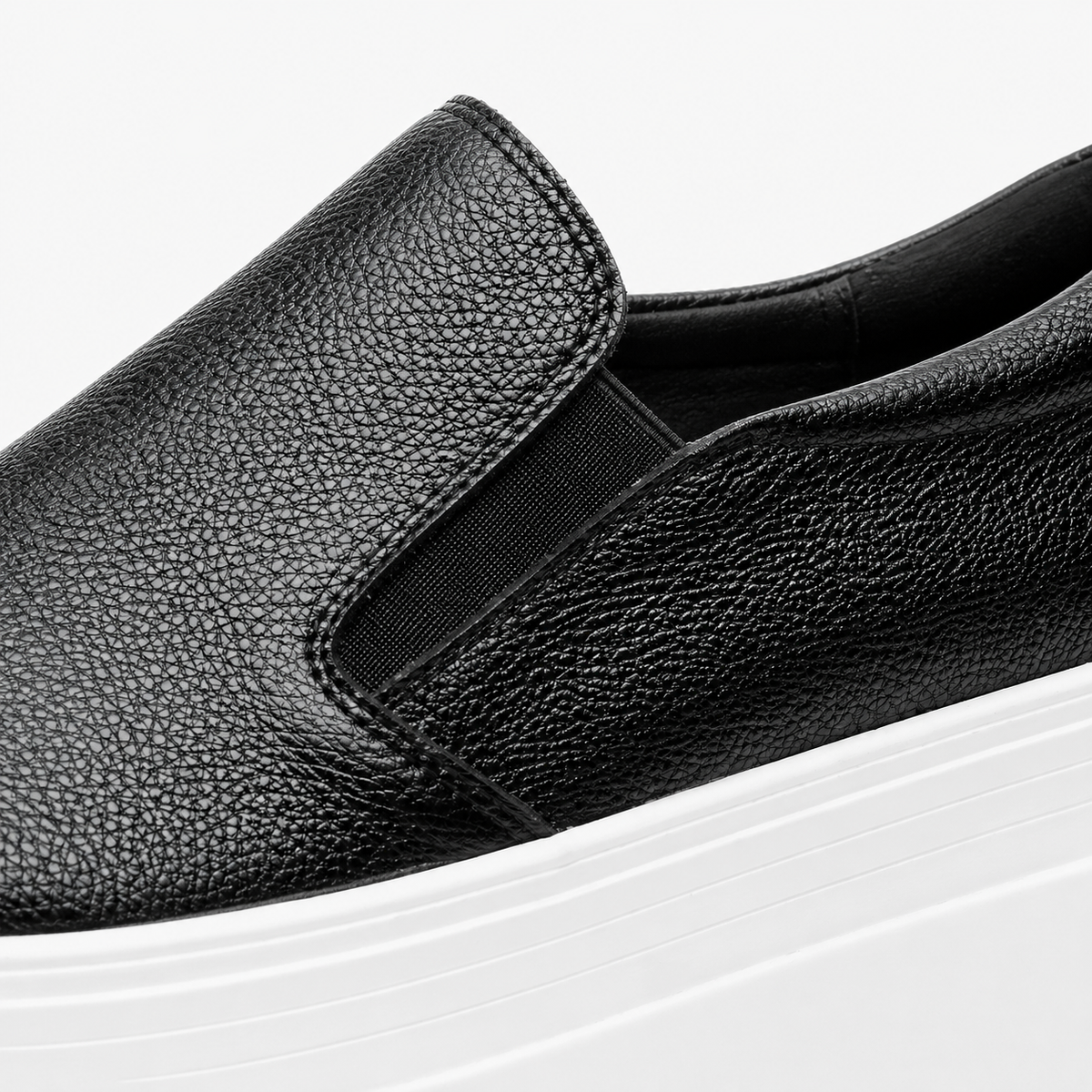 Womens Black Genuine Leather Thick Sole Platform Loafers – Casual Slip-On Autumn Shoes