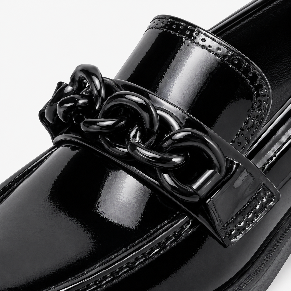 Womens Black Patent Leather Chain Loafers – Mid Heel Comfortable Plus Size Student Shoes