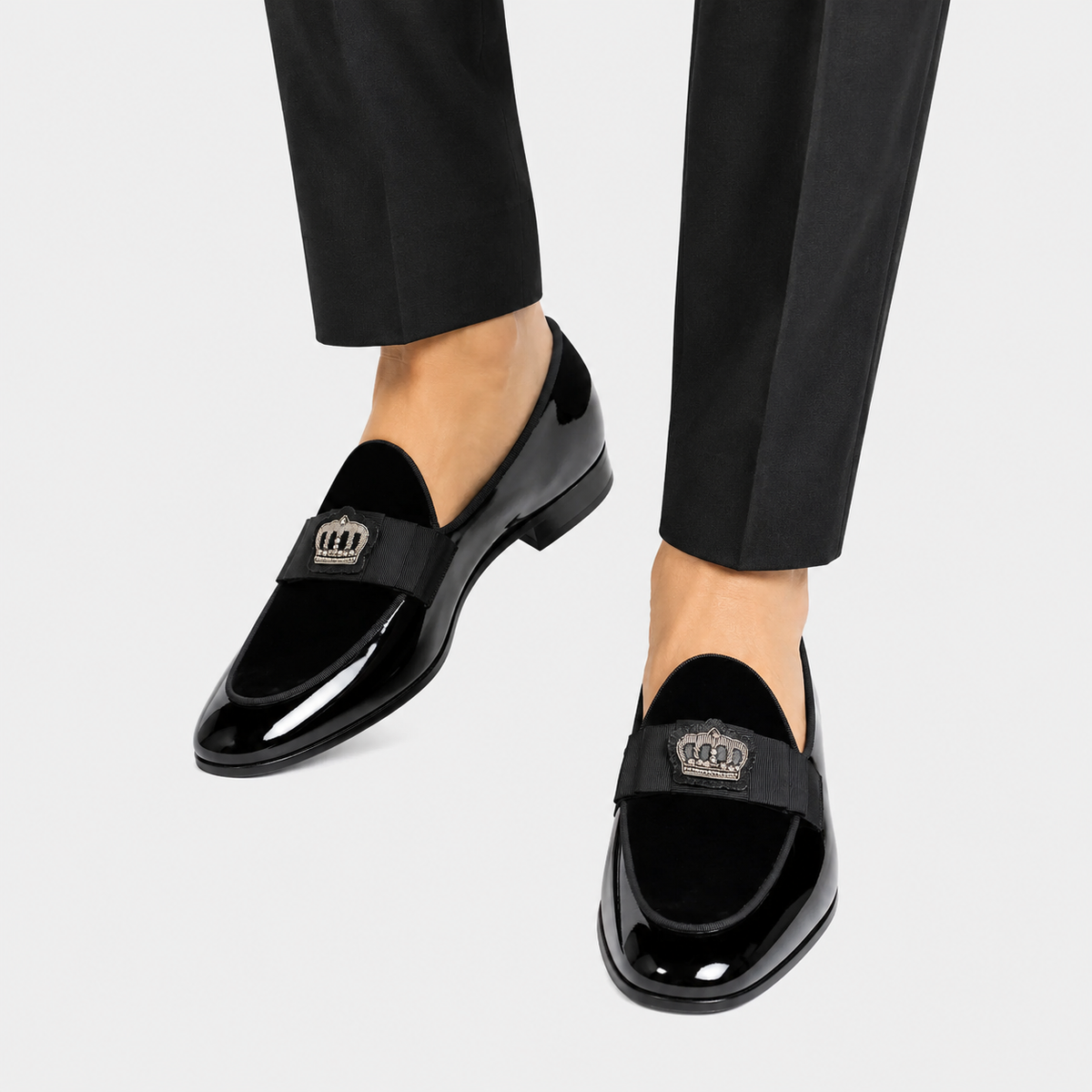 Mens Black Patent Leather Loafers – Handcrafted Crown Embroidery British Style Bow Tie Shoes