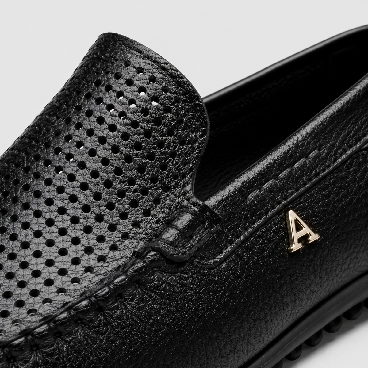 Mens Black Genuine Leather Loafers – Luxury Business Formal Casual Driving Slip-On Shoes