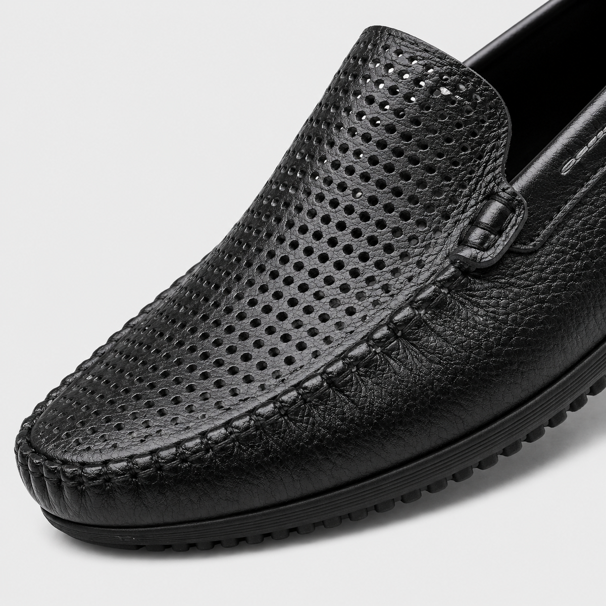 Mens Black Genuine Leather Loafers – Luxury Business Formal Casual Driving Slip-On Shoes