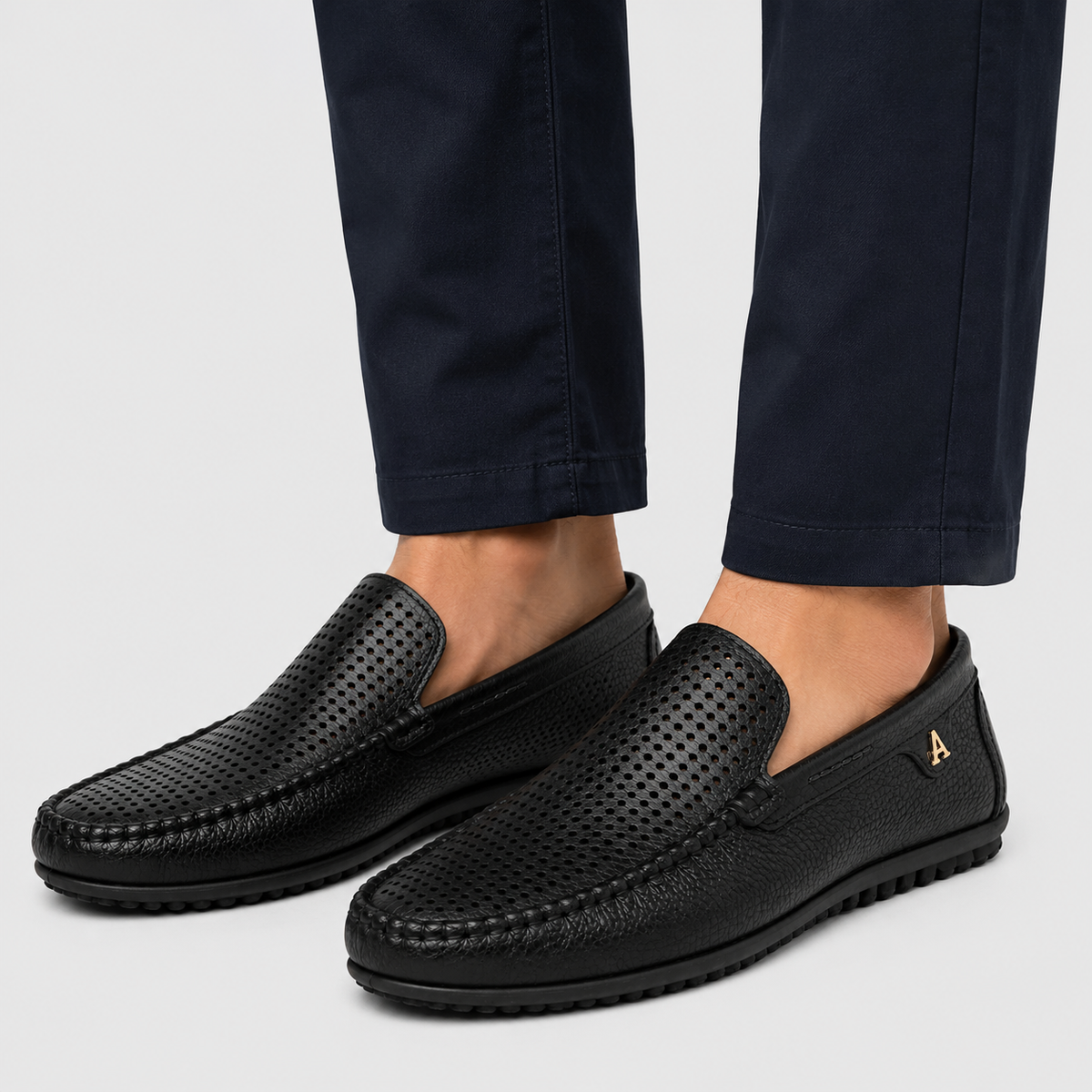 Mens Black Genuine Leather Loafers – Luxury Business Formal Casual Driving Slip-On Shoes