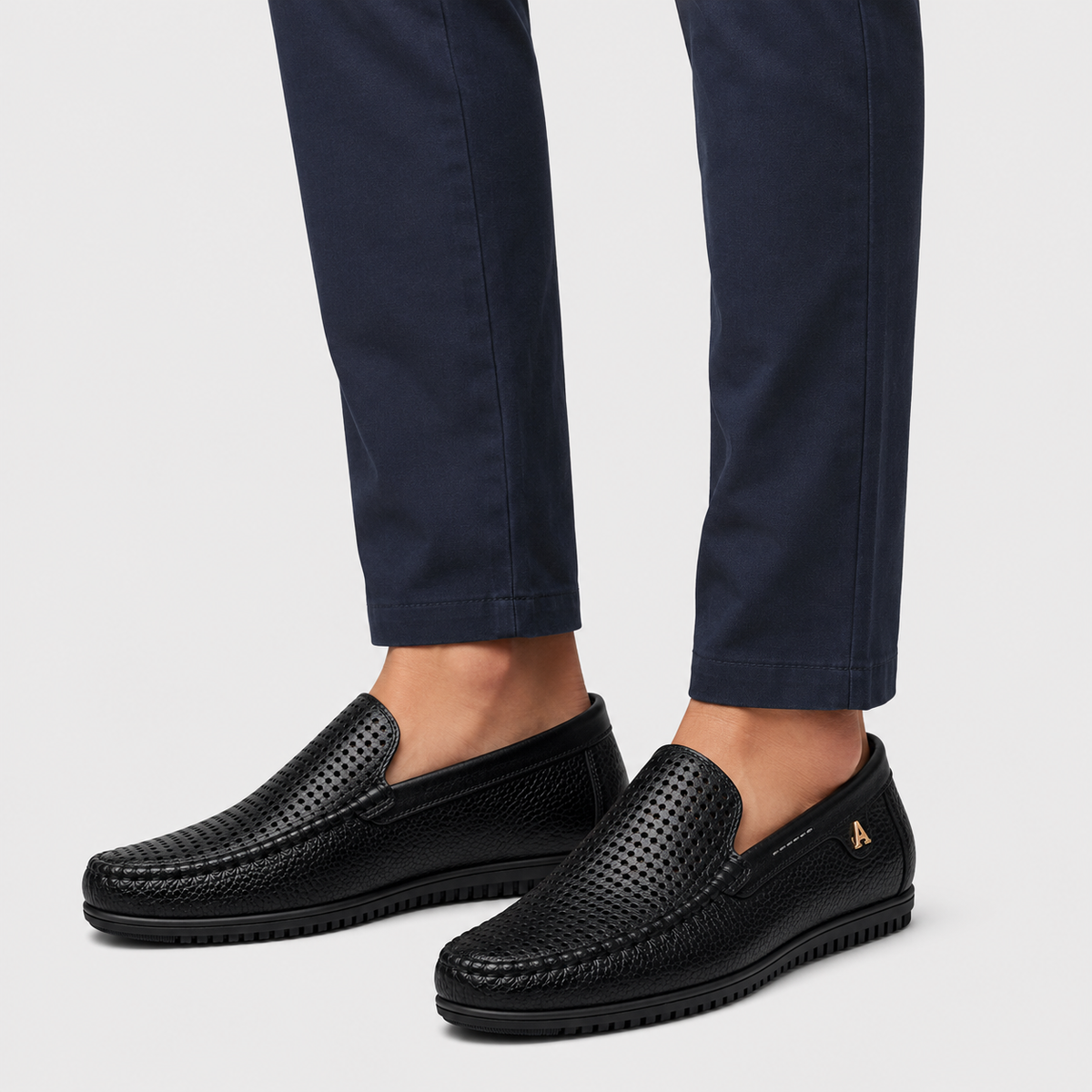 Mens Black Genuine Leather Loafers – Luxury Business Formal Casual Driving Slip-On Shoes