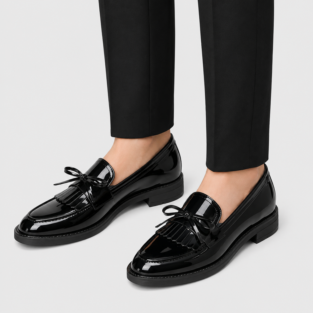 Womens Black Patent Leather Tassel Loafers – British Style Bowknot Casual Flat Shoes