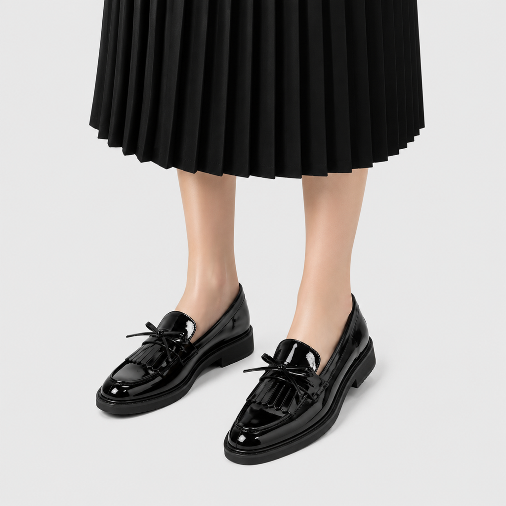 Womens Black Patent Leather Tassel Loafers – British Style Bowknot Casual Flat Shoes