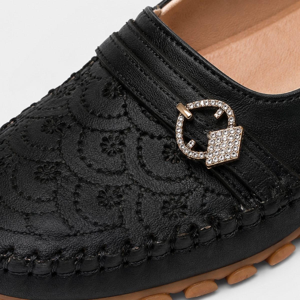Women's Embroidered Slip-On Loafers – Black Lightweight Wide Fit Breathable Flat Shoes