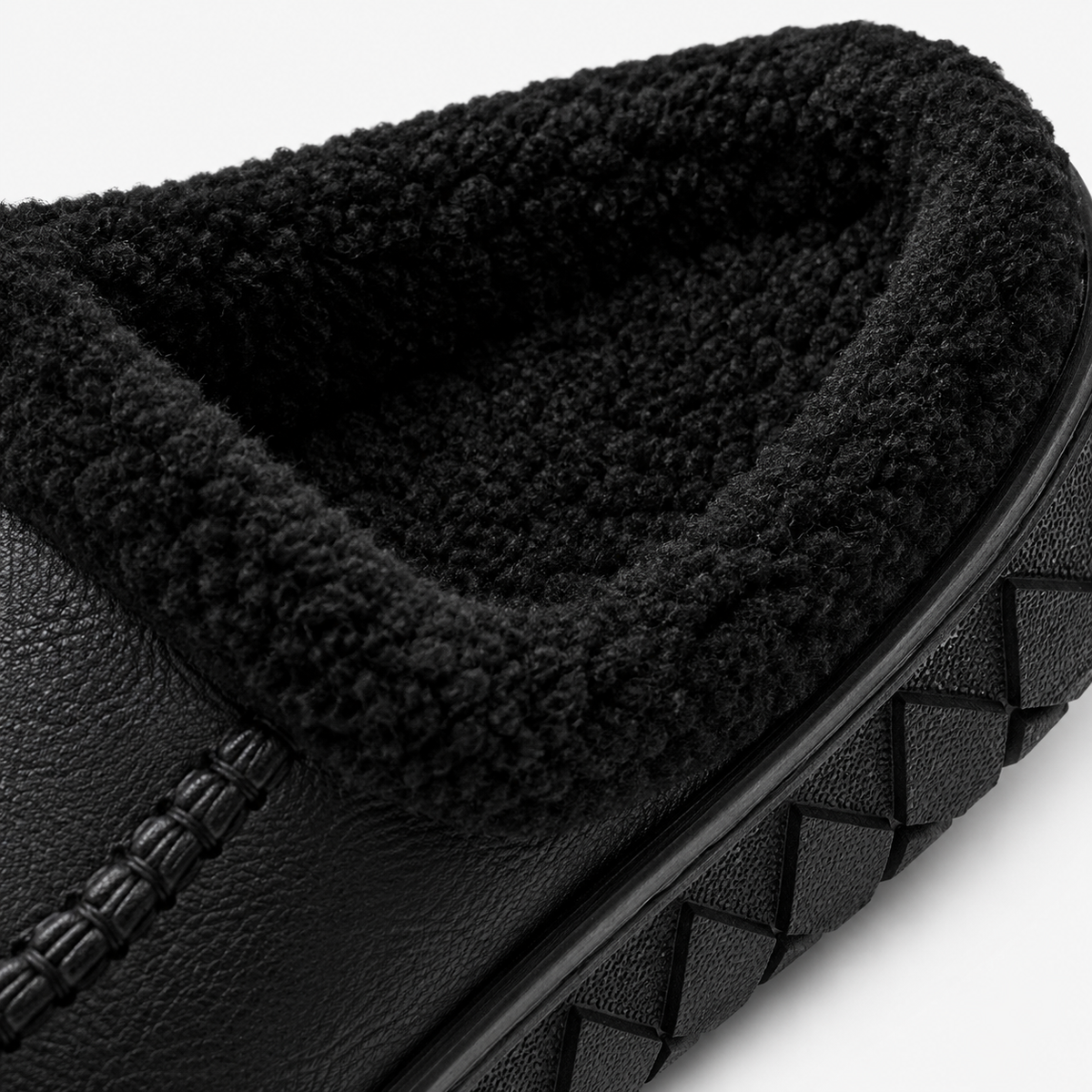 Mens Black Winter Plush Warm Slippers – Soft Sole Indoor Bedroom Comfort Cotton Slides