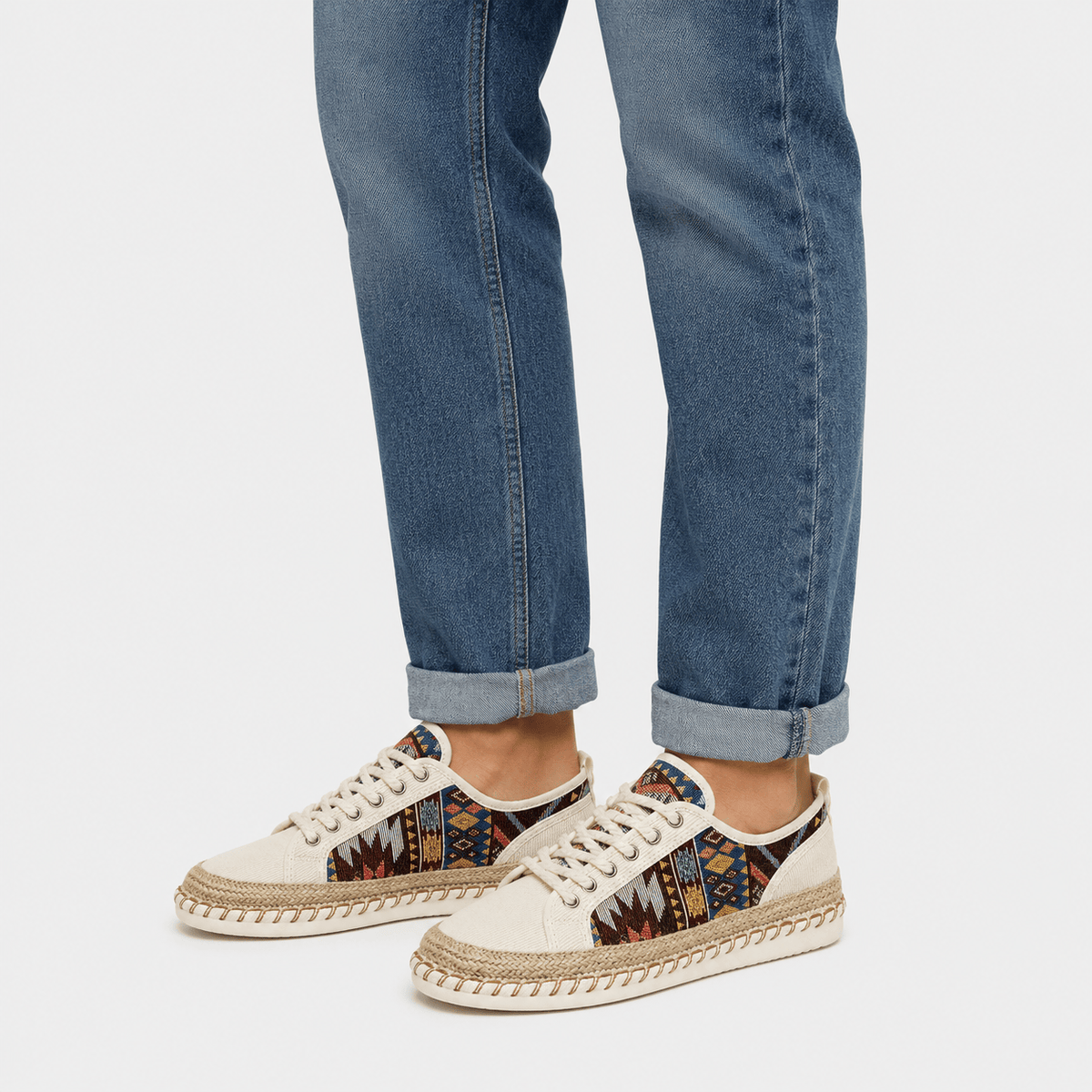 Ma boutique Mens Beige Canvas Lace-Up Loafers – Printed Casual Flat Fisherman Summer Shoes