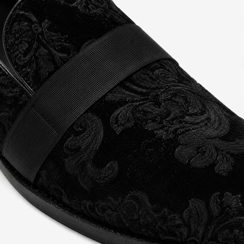 Ma boutique Mens Black Velvet Embroidered Loafers – Baroque Print Slip-On Party Wedding Dress Shoes