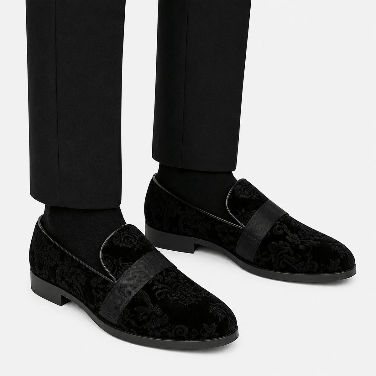 Ma boutique Mens Black Velvet Embroidered Loafers – Baroque Print Slip-On Party Wedding Dress Shoes