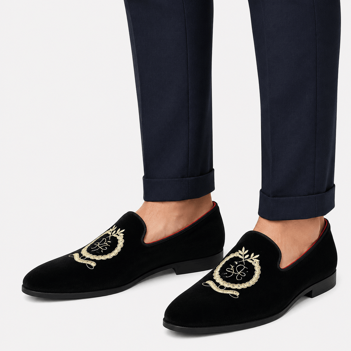 Ma boutique Mens Black Velvet Embroidered Loafers – Pointed Toe Soft Sole Business Casual Flat Shoes
