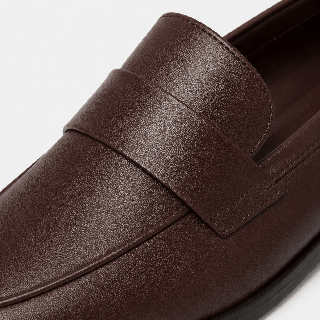 Ma boutique Women's Brown Vintage Leather Loafers – British Style Flat Slip-On Shoes