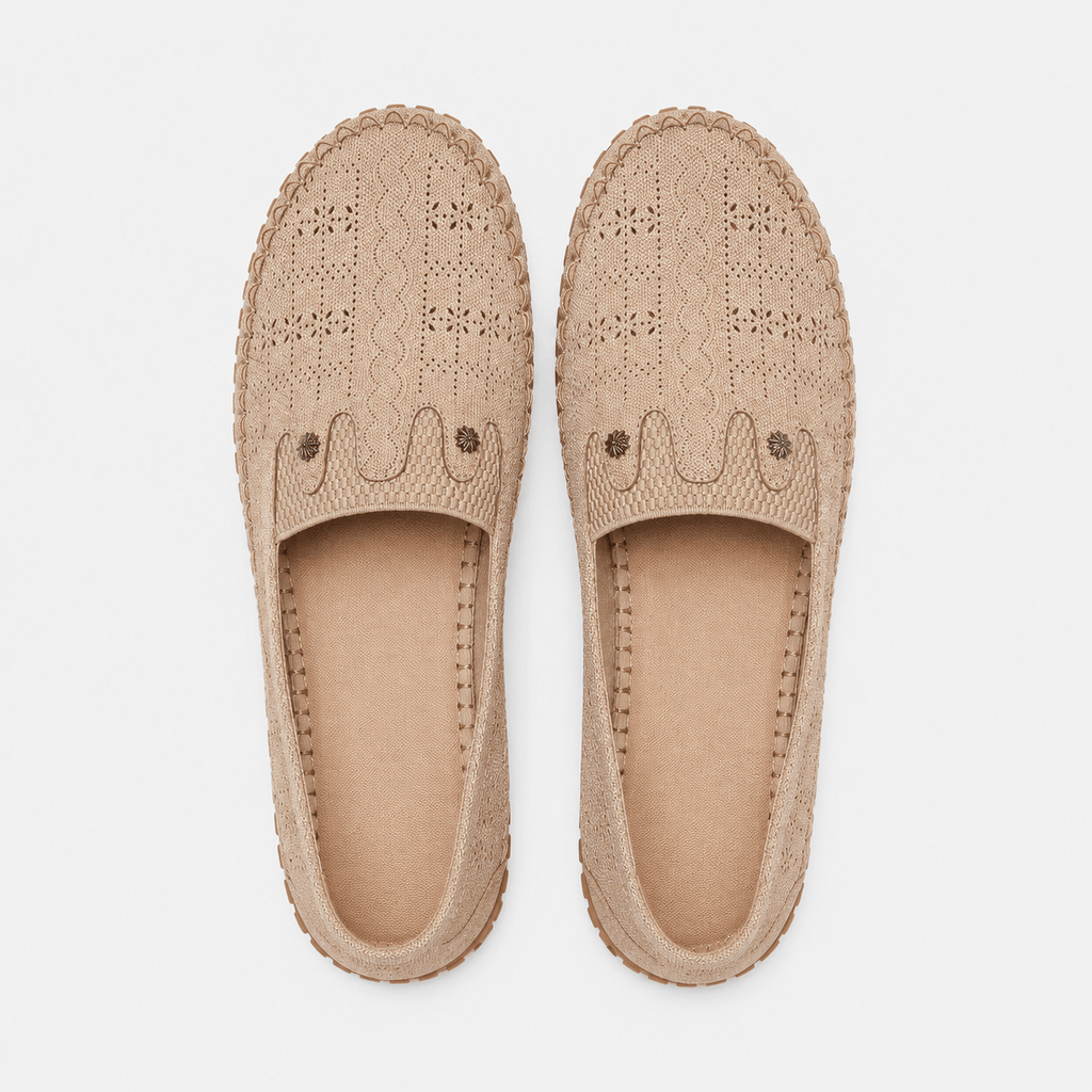Ma boutique Women's Hollow Floral Loafers – Beige Lightweight Breathable Slip-On Flat Shoes