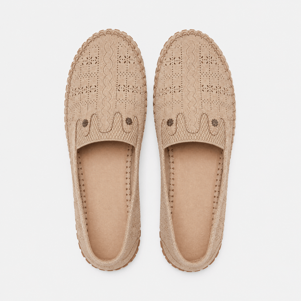 Ma boutique Women's Hollow Floral Loafers – Beige Lightweight Breathable Slip-On Flat Shoes