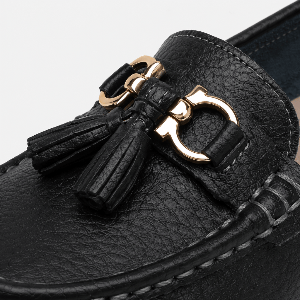 Ma boutique Women's Slip-On Loafers – Black Casual Flat Moccasin Shoes for Everyday Wear
