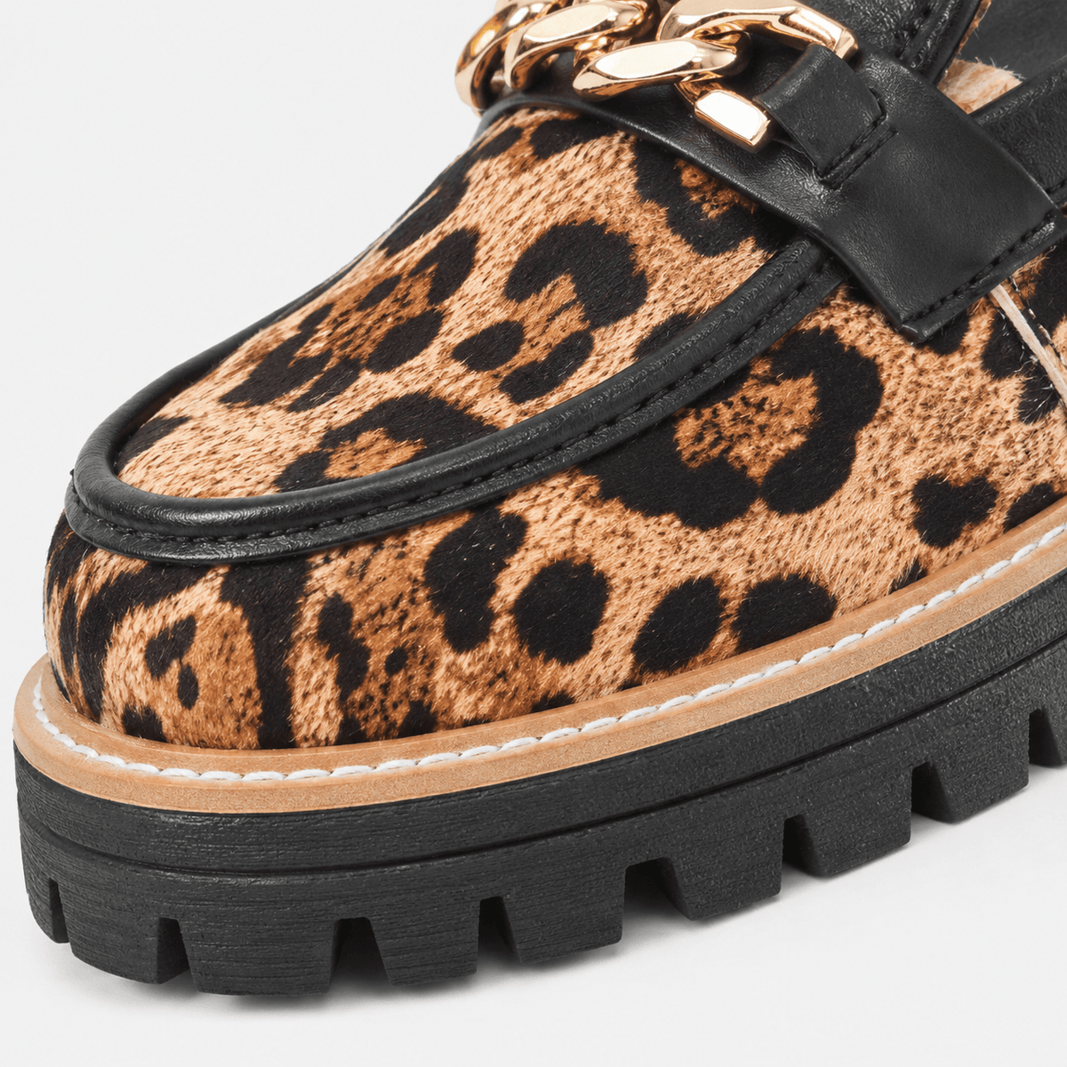 Ma boutique Womens Leopard Suede Chunky Loafers – Metal Decoration Round Toe Casual Flat Shoes